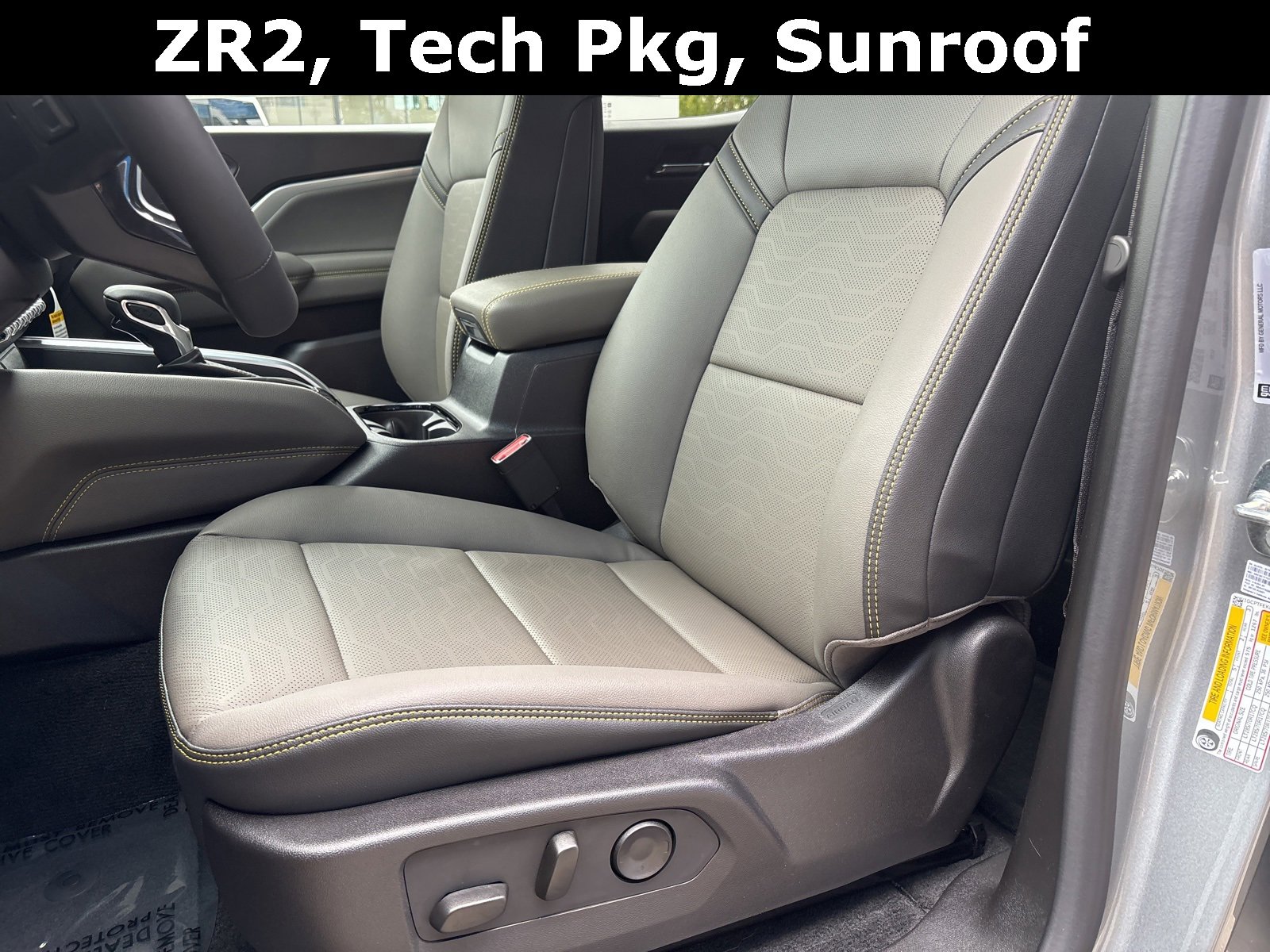 New 2026 Chevrolet Colorado ZR2 w/ Technology Package image 12