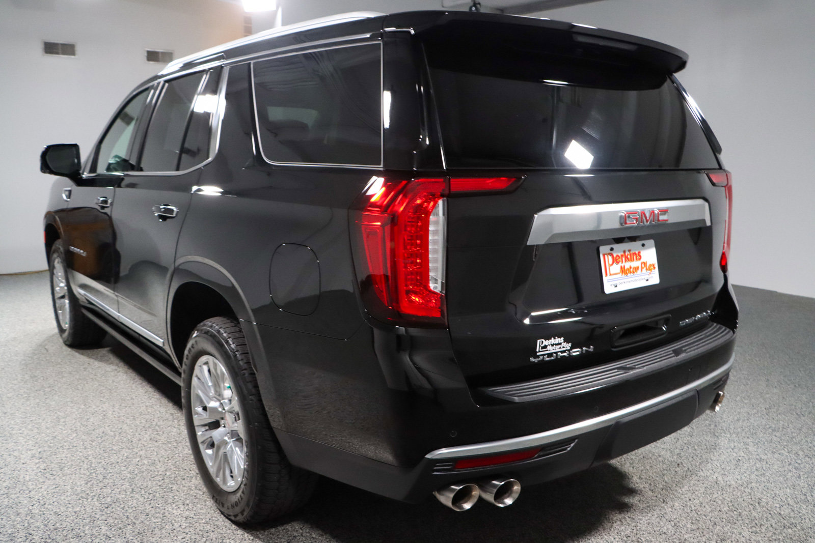 Used 2023 GMC Yukon Denali image 9