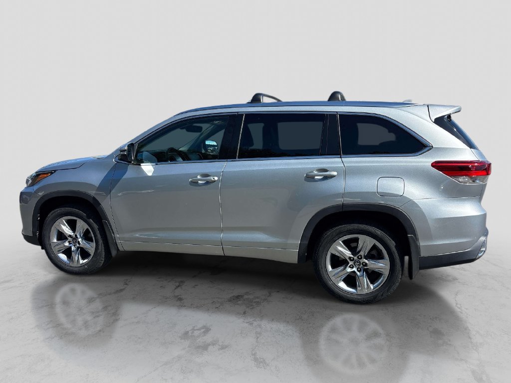 Used 2019 Toyota Highlander Limited AWD/4WD image 2