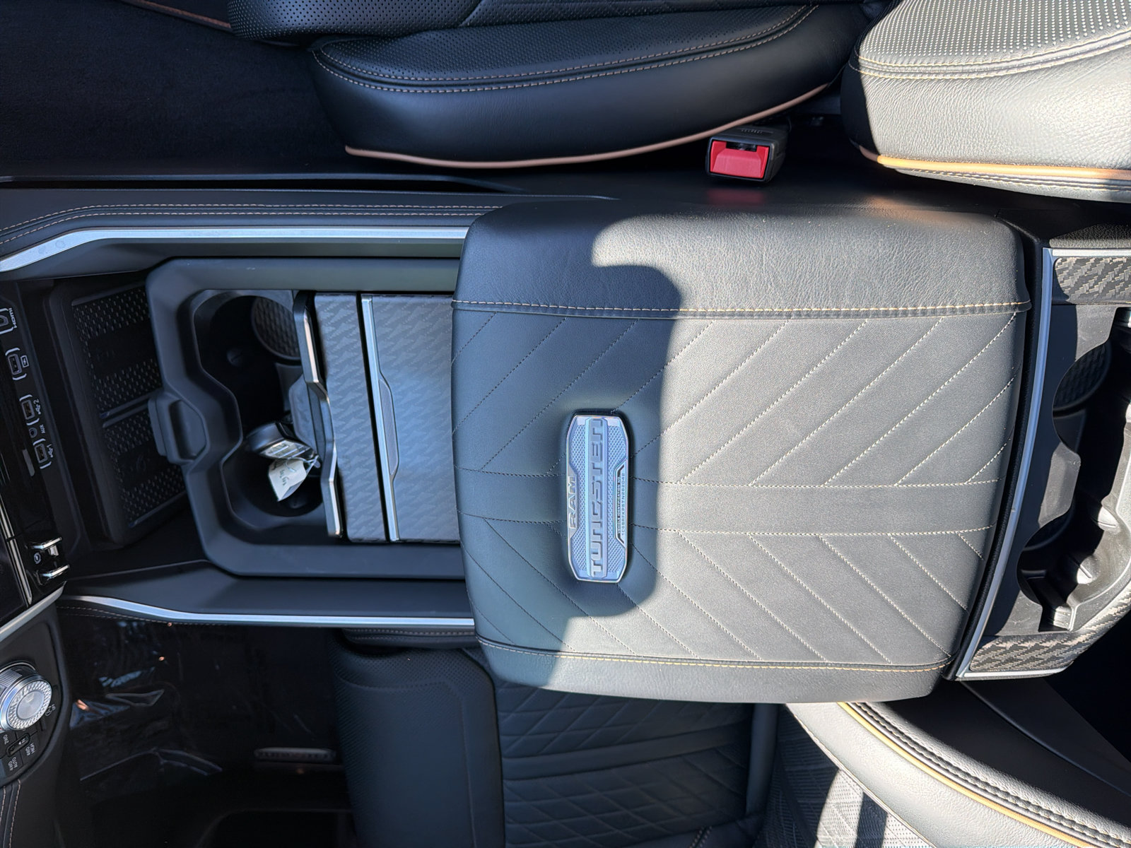 Used 2026 RAM 1500 Tungsten AWD/4WD image 36