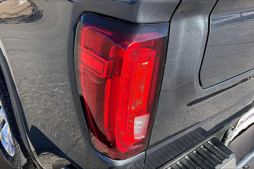 Used 2021 GMC Sierra 1500 SLT w/ SLT Premium Package AWD/4WD image 24