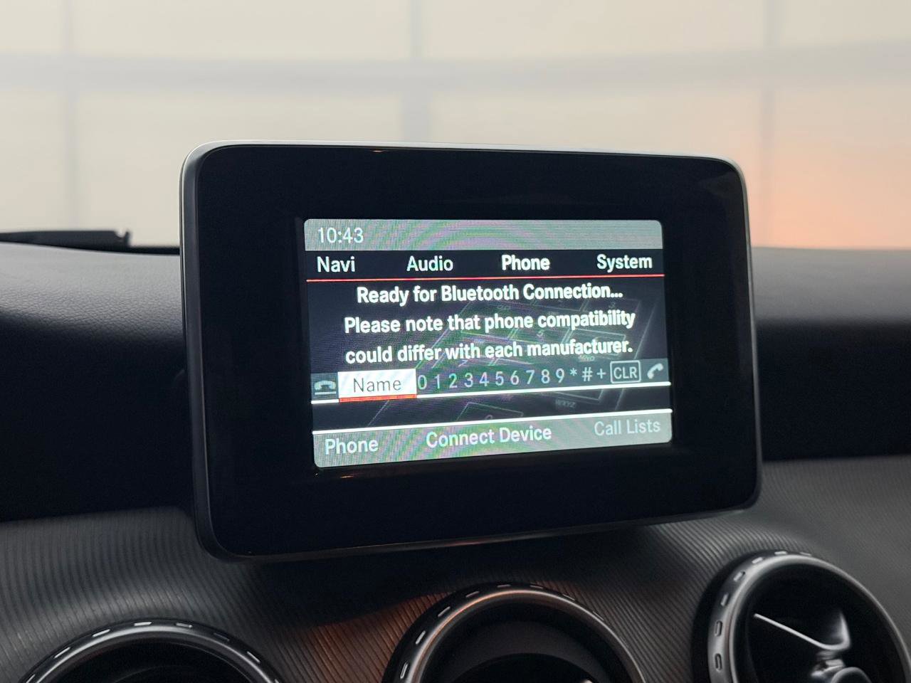 Used 2015 Mercedes-Benz GLA 250 4MATIC image 31