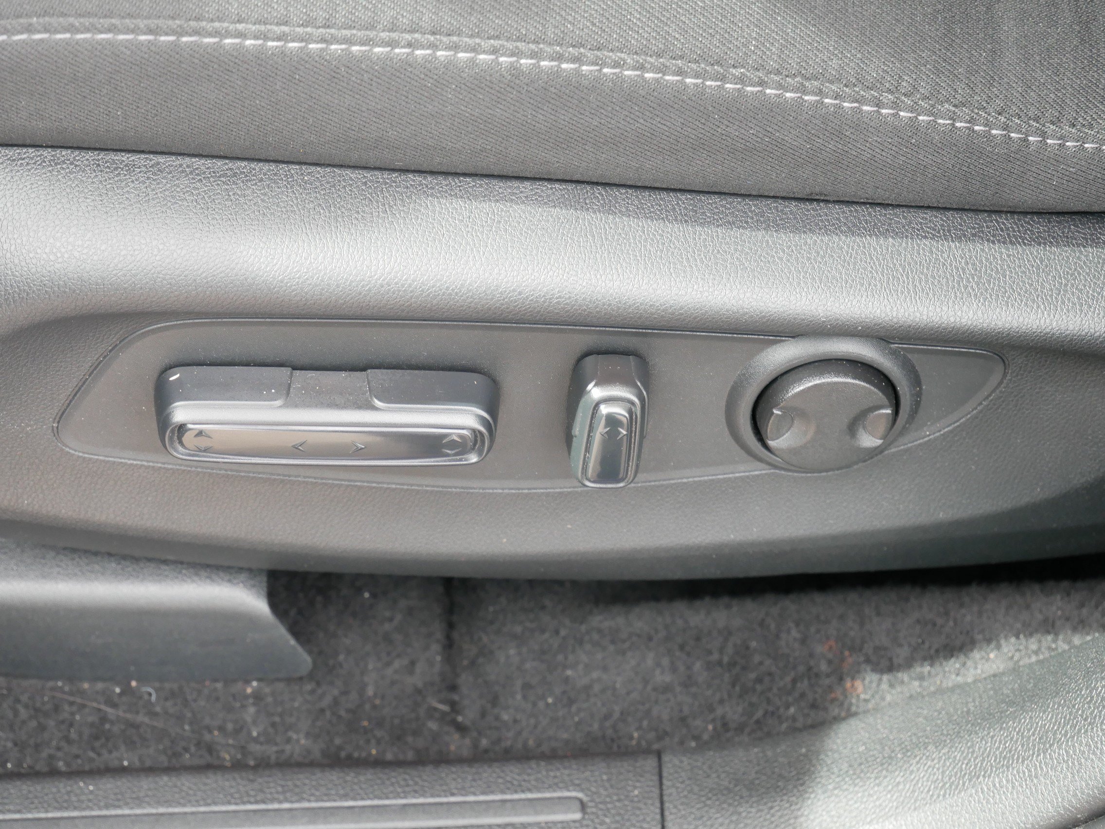 Certified 2024 Honda CR-V EX image 20
