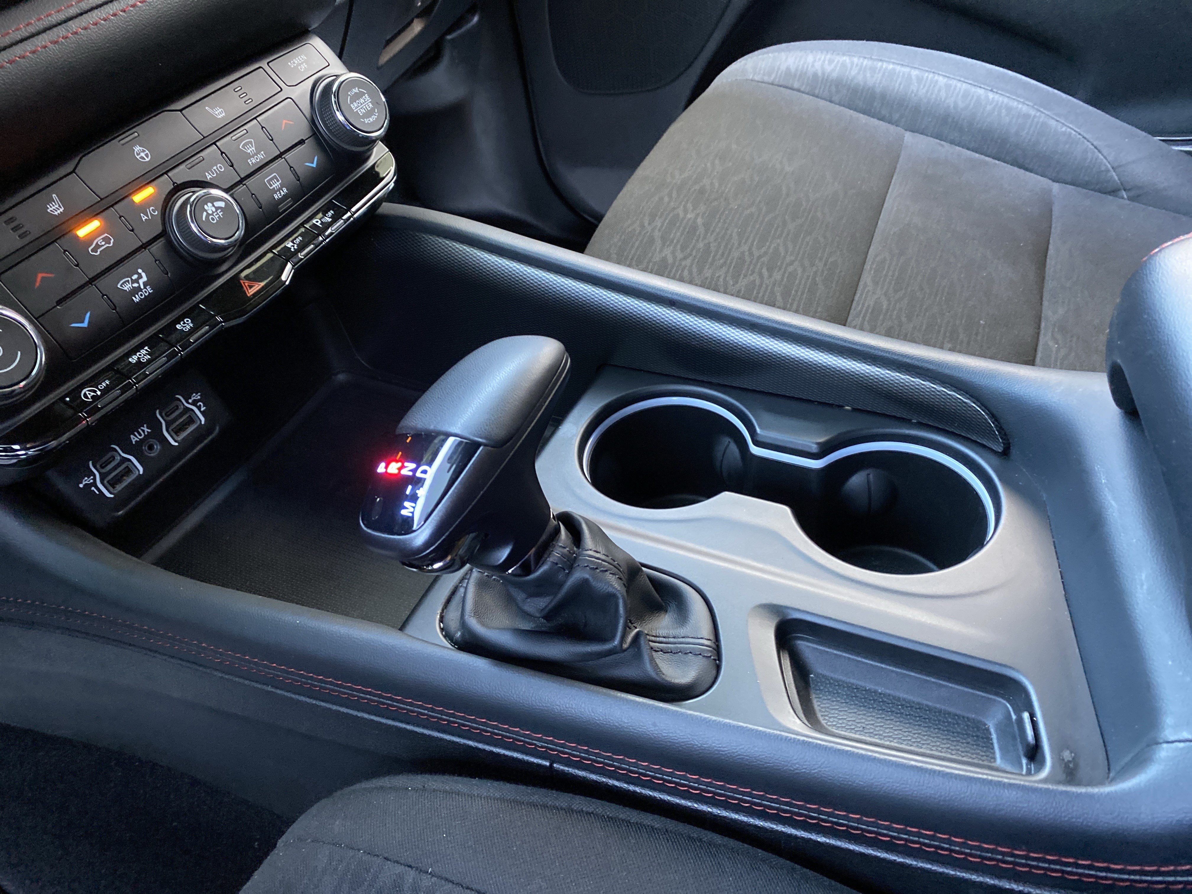 Used 2024 Dodge Durango GT w/ Blacktop Package RWD image 29