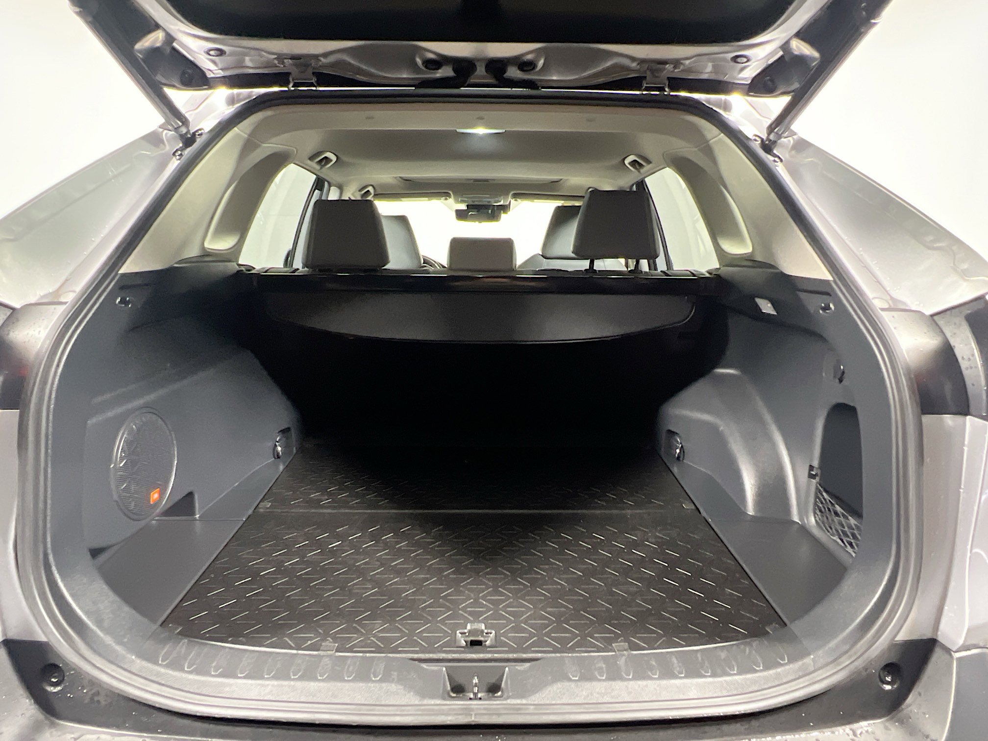 Used 2021 Toyota RAV4 Limited image 34