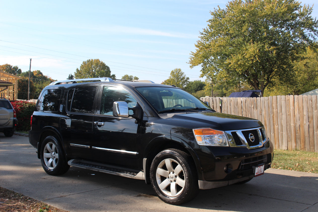 Used 2012 Nissan Armada SL w/ DVD FES Pkg image 2