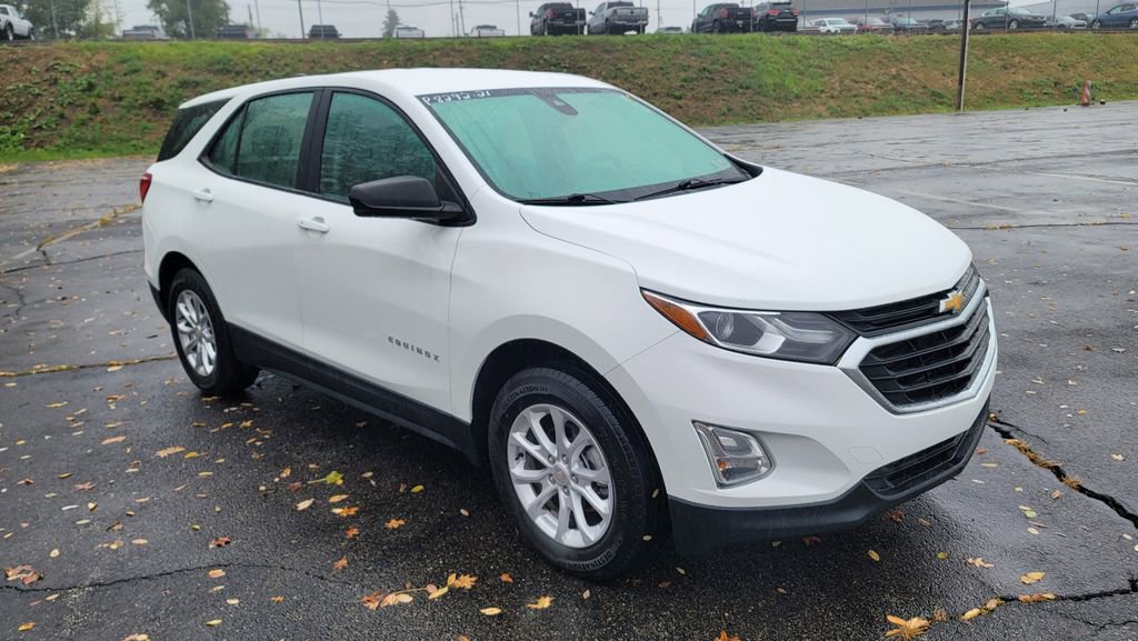 Used 2021 Chevrolet Equinox LS image 16
