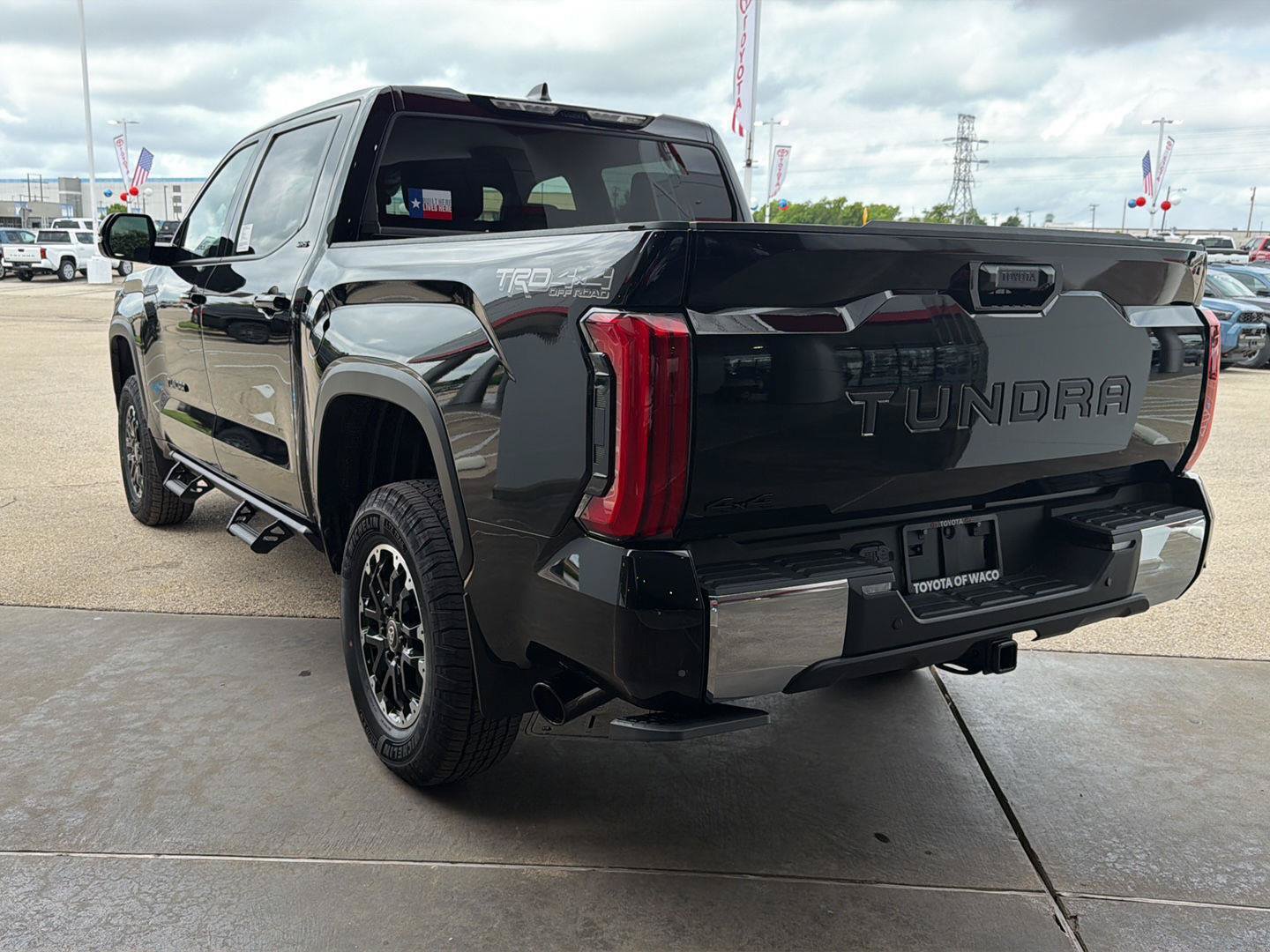 New 2026 Toyota Tundra SR5 AWD/4WD image 4