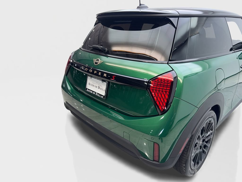Used 2025 MINI Cooper S FWD image 18