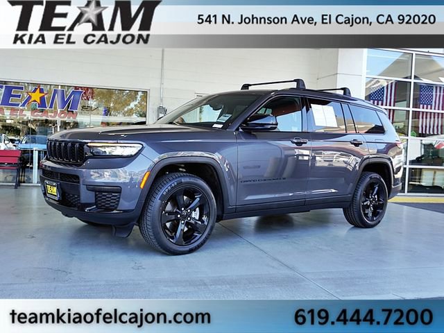 Used 2022 Jeep Grand Cherokee L Laredo image 5