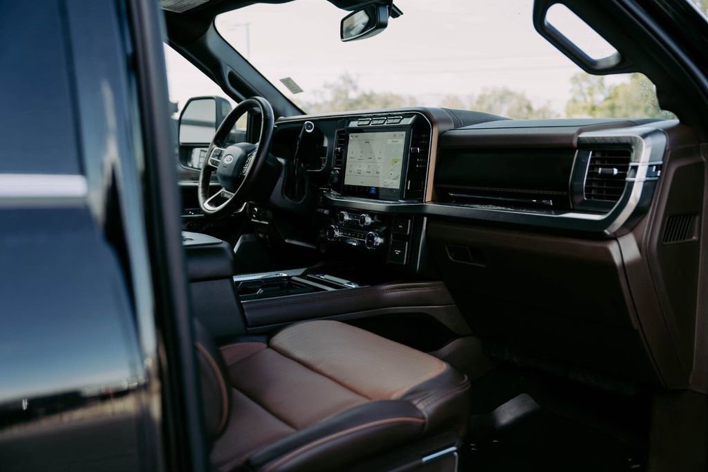 Used 2024 Ford F450 King Ranch w/ FX4 Off-Road Package AWD/4WD image 18