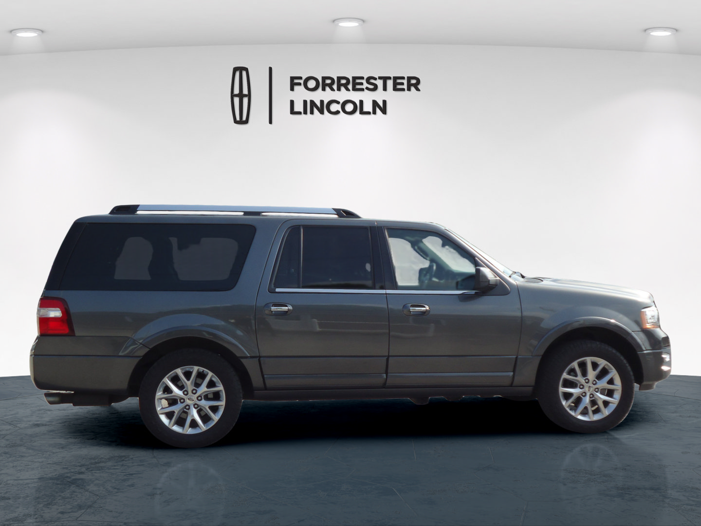 Used 2015 Ford Expedition Max Limited AWD/4WD image 3