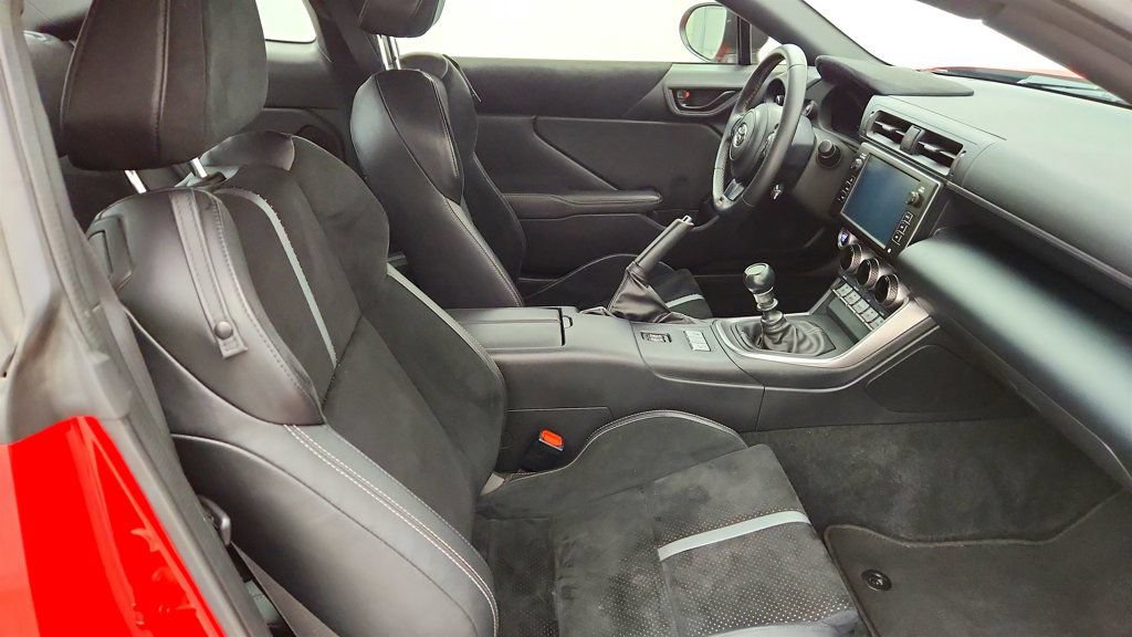 Used 2022 Toyota GR86 Premium RWD image 22
