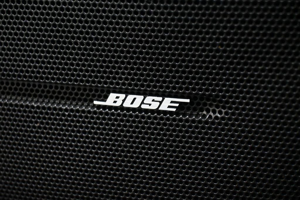 Used 2017 GMC Acadia Limited SLT image 27