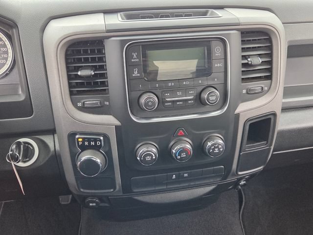 Used 2019 RAM 1500 Express RWD image 23