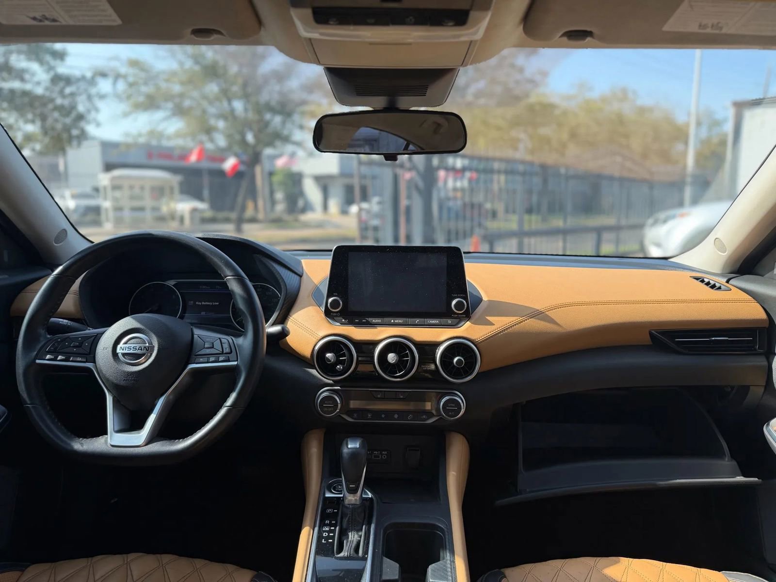 Used 2020 Nissan Sentra SV w/ SV Premium Package FWD image 20