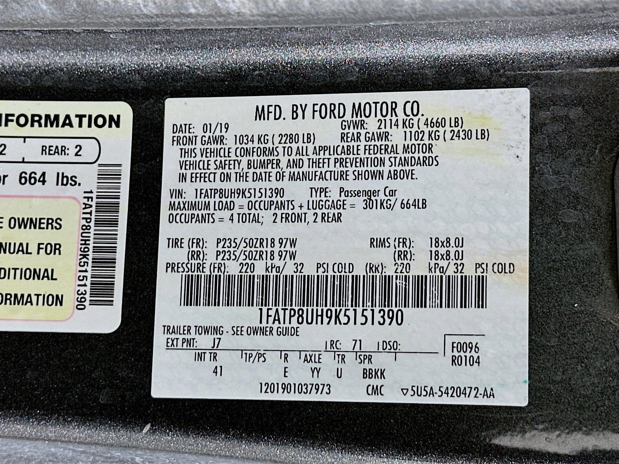 Used 2019 Ford Mustang Premium image 12