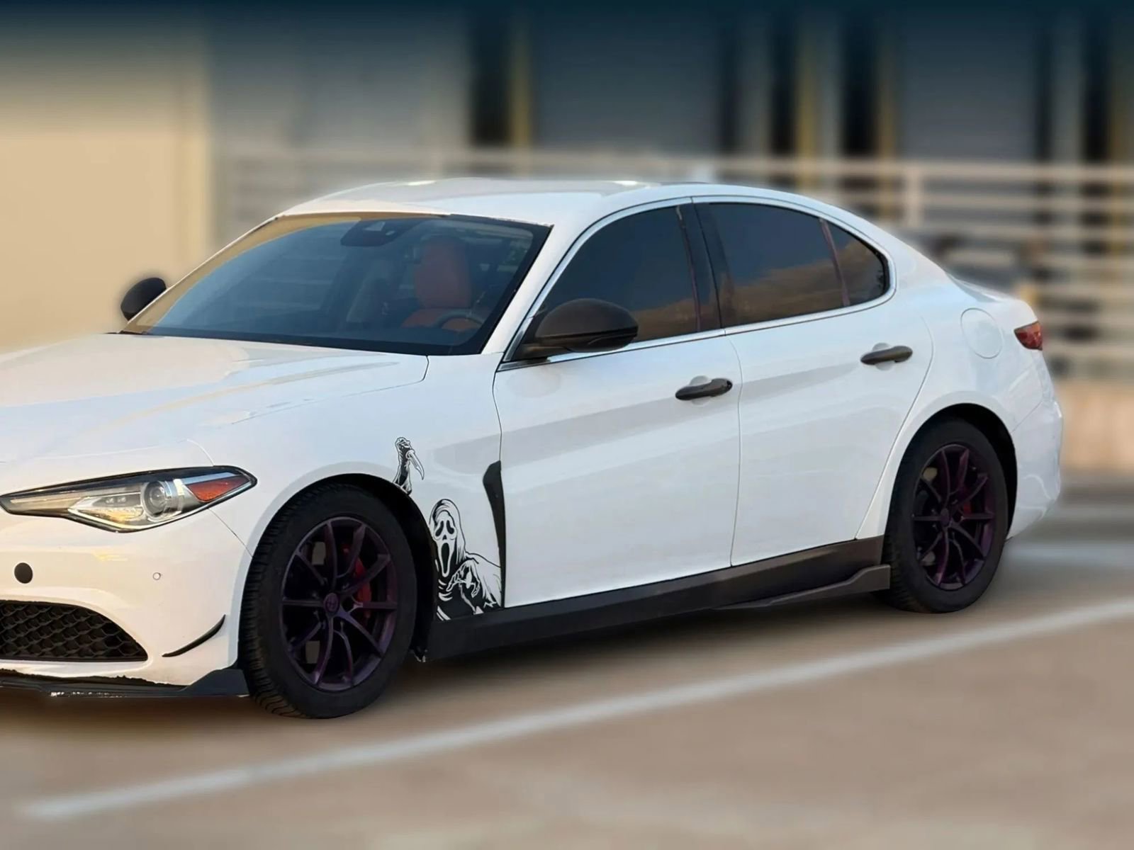 Used 2017 Alfa Romeo Giulia image 4