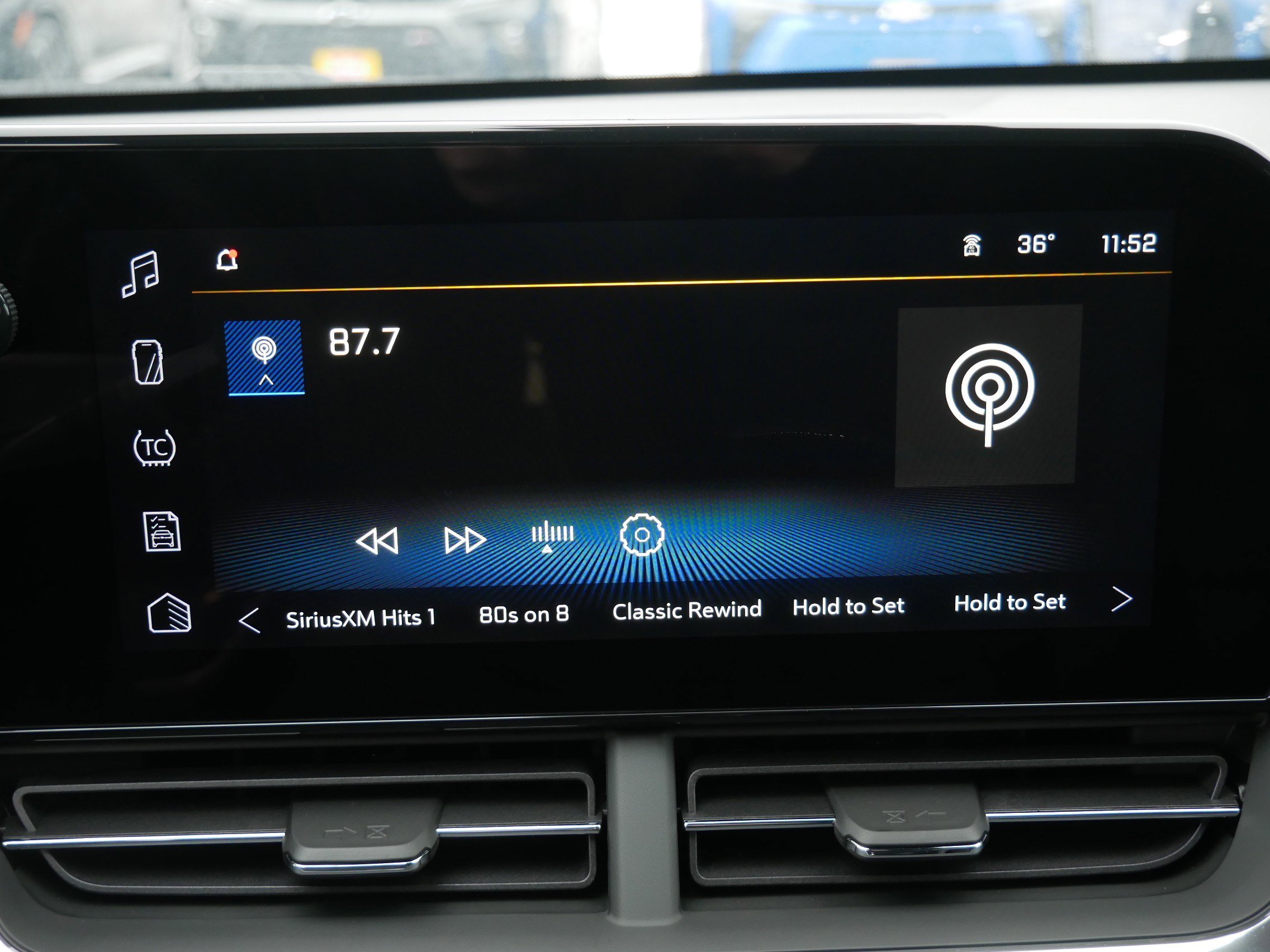 New 2026 Chevrolet Trax RS w/ Sunroof Package image 7