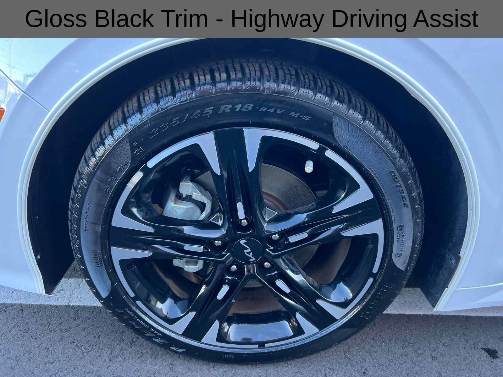 Used 2023 Kia K5 GT-Line image 16