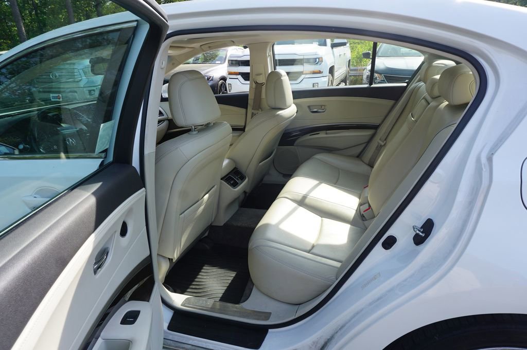 Used 2015 Acura RLX w/ Technology Package image 13