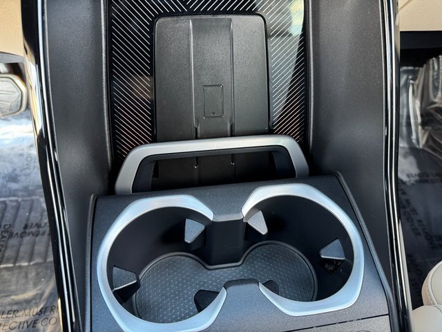 Used 2025 BMW X2 xDrive28i w/ Premium Package image 27