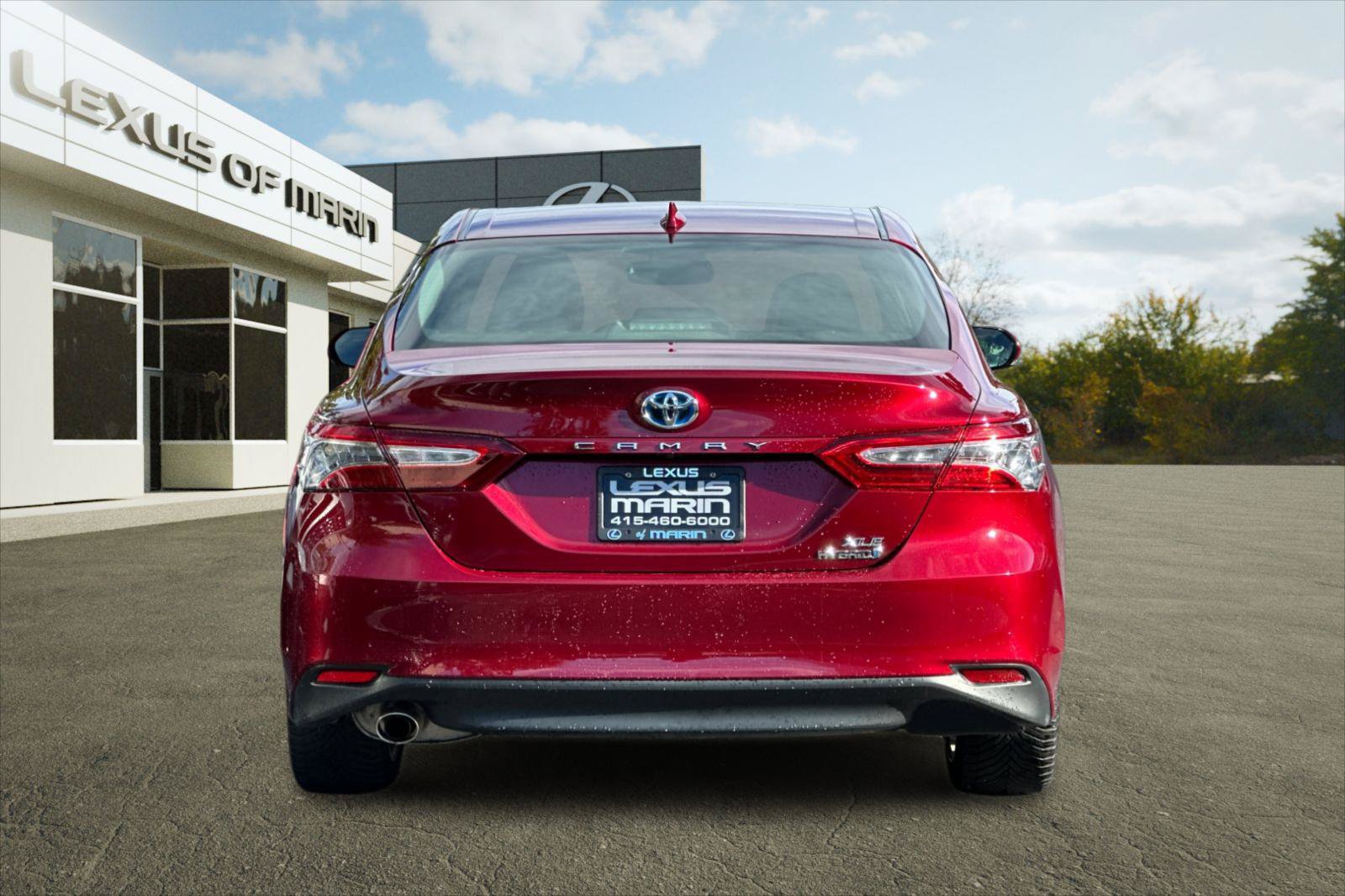 Used 2019 Toyota Camry XLE FWD image 10