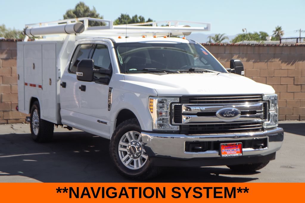 Used 2018 Ford F350 XLT RWD image 2