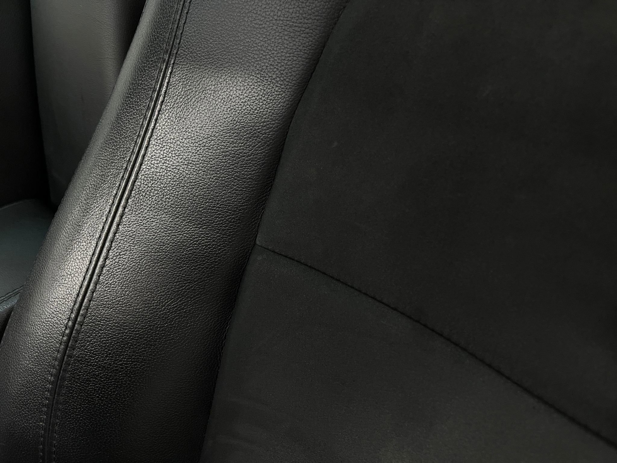 Used 2016 Jaguar F-TYPE S image 18