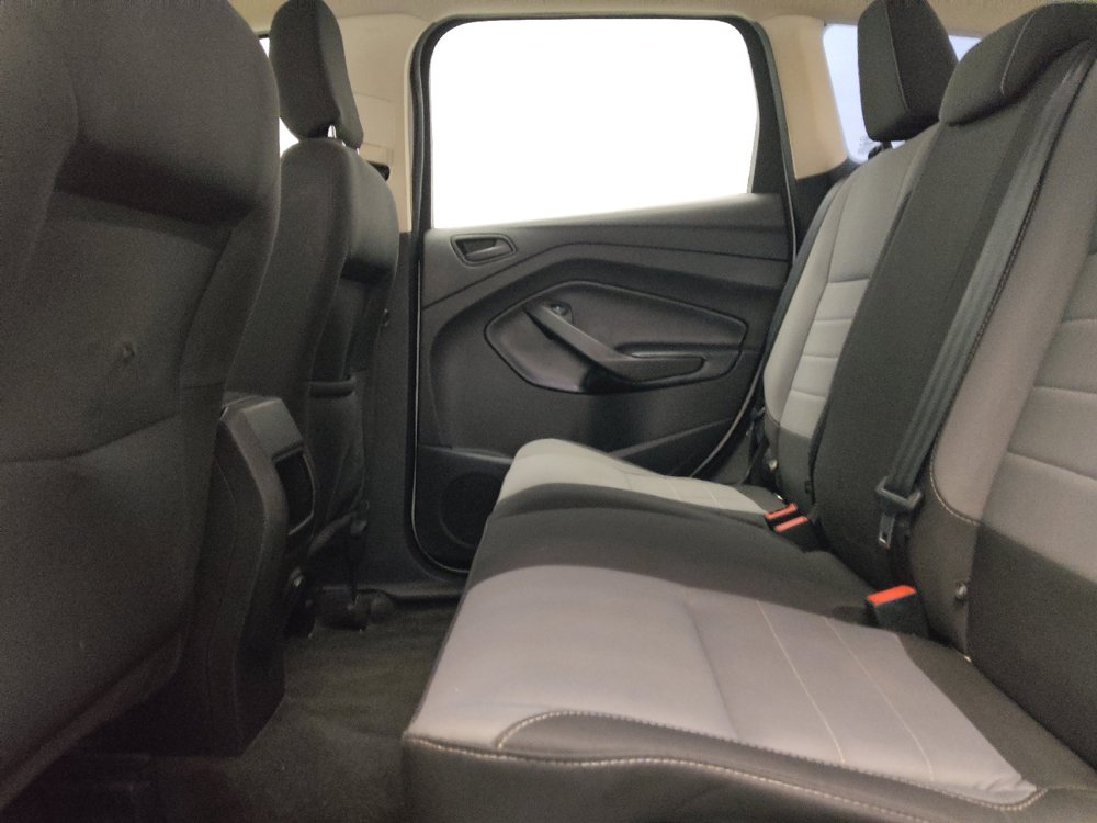 Used 2019 Ford Escape S FWD image 18