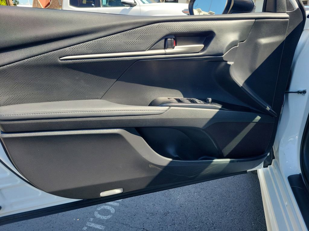 Used 2025 Toyota Camry XSE image 20