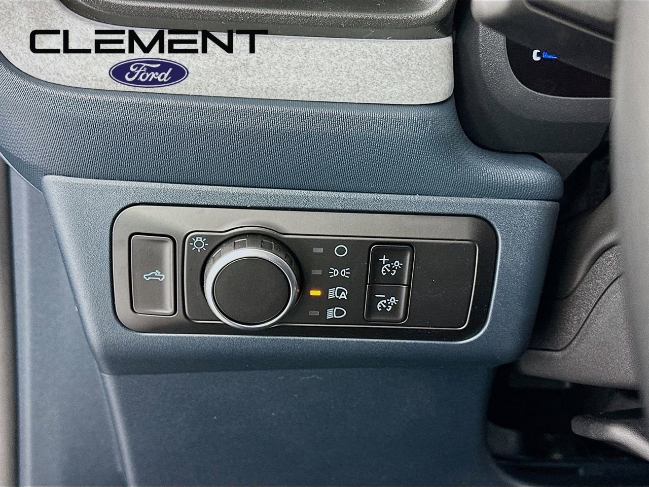 New 2026 Ford Maverick XLT w/ XLT Luxury Package image 13