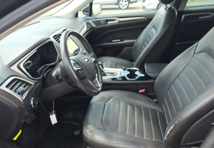 Used 2015 Ford Fusion Energi SE w/ Driver Assist Package FWD image 5