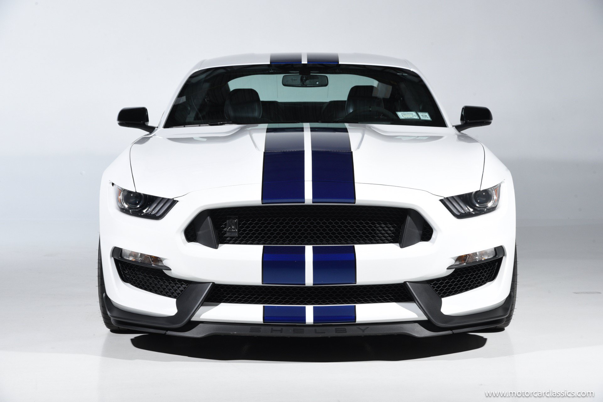 Used 2016 Ford Mustang Shelby GT350 w/ Technology Package RWD image 2