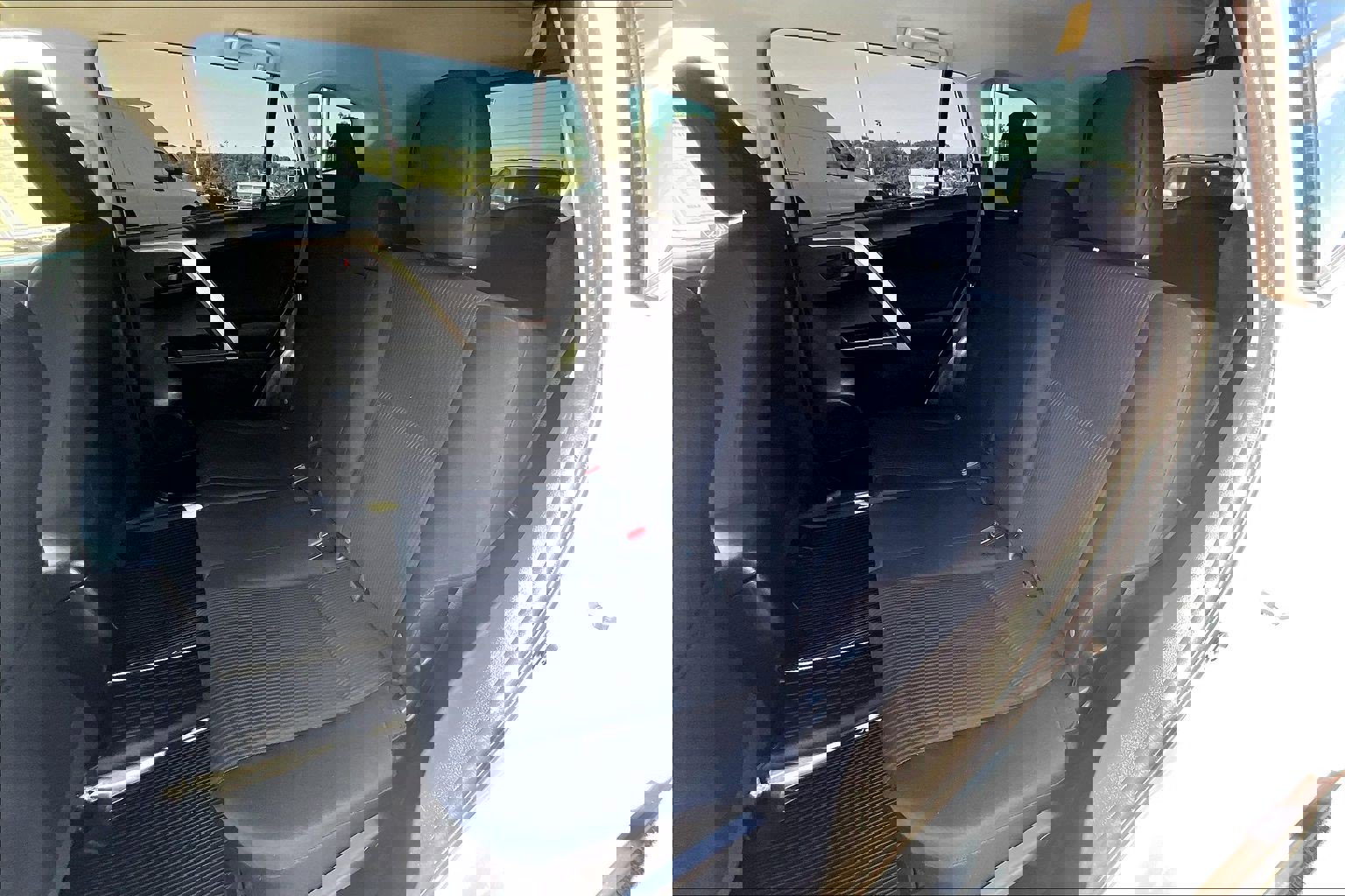 Used 2016 Toyota RAV4 LE image 24