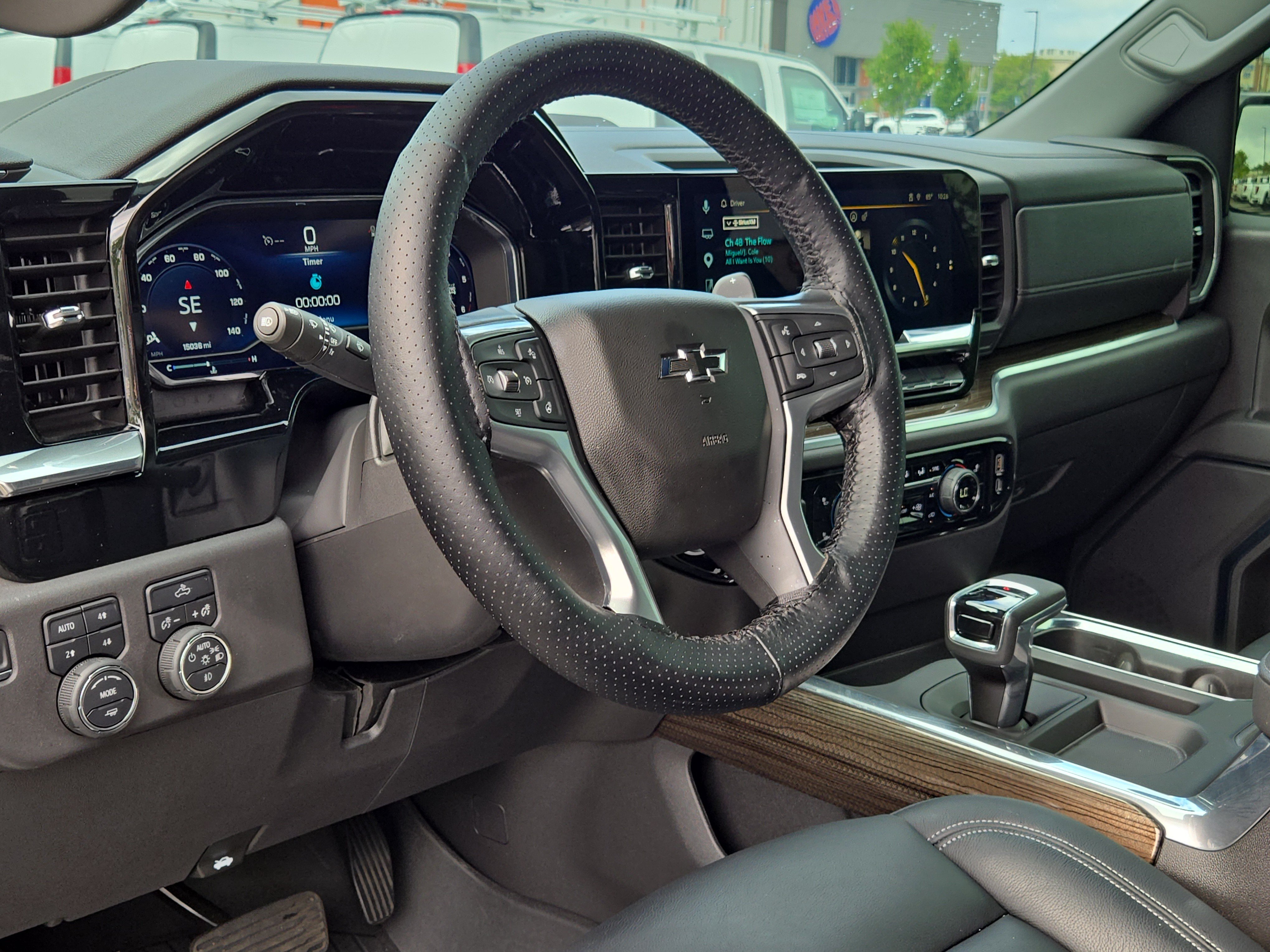 Certified 2025 Chevrolet Silverado 1500 LT Trail Boss w/ Protection Package AWD/4WD image 17