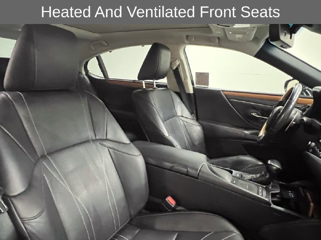 Certified 2020 Lexus ES 350 Ultra Luxury w/ Accessory Package 2 FWD image 11