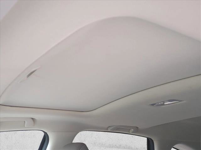 Used 2016 Honda CR-V Touring image 16