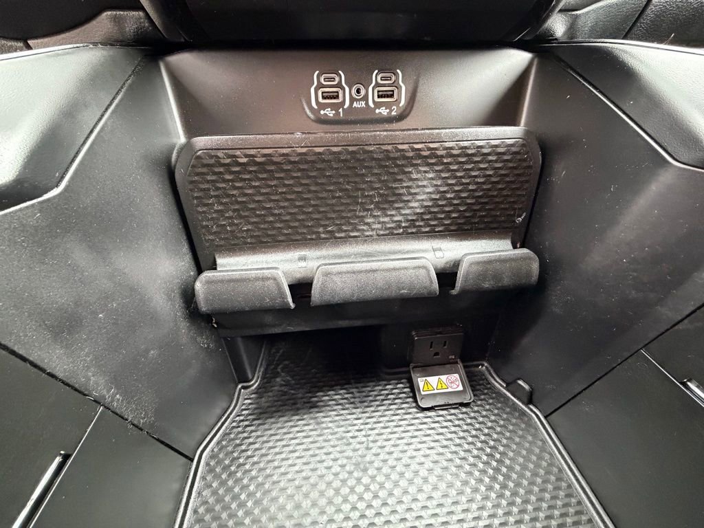 Used 2020 RAM 1500 Laramie w/ Sport Appearance Package image 26