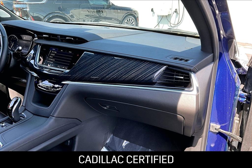 Certified 2024 Cadillac XT6 Premium Luxury w/ LPO, Floor Liner Package AWD/4WD image 17
