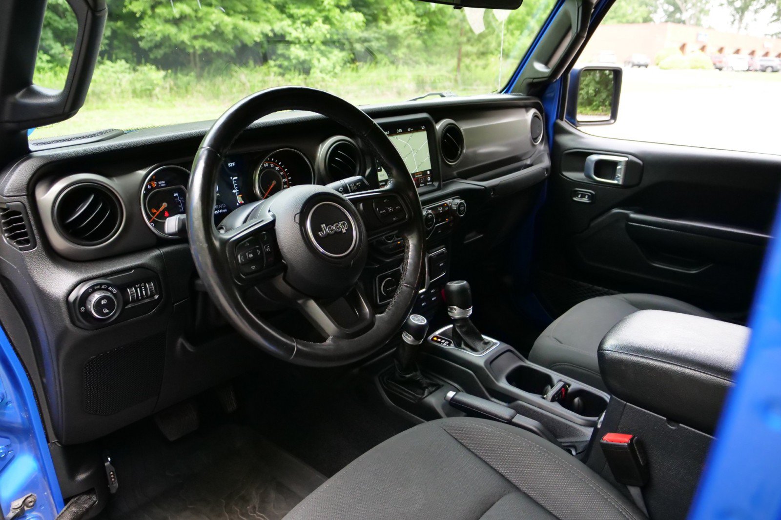 Used 2021 Jeep Gladiator Sport AWD/4WD image 19