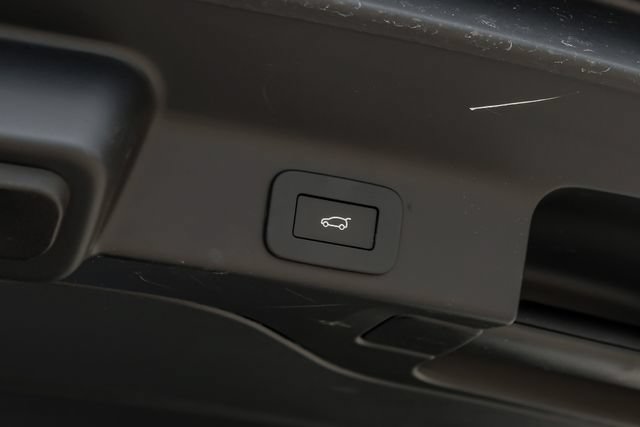 Used 2025 Jaguar F-PACE R-Dynamic S AWD/4WD image 66