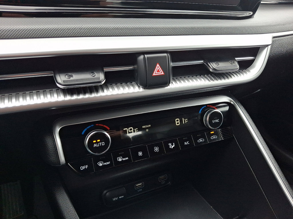 Used 2023 Kia K5 GT-Line image 29