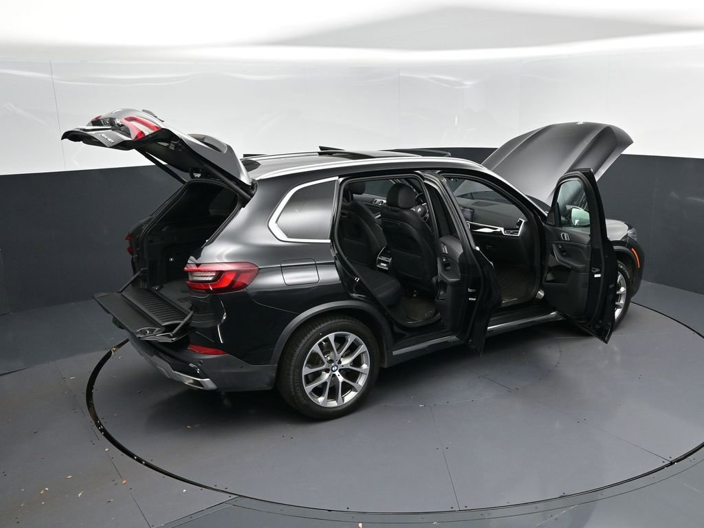 Certified 2023 BMW X5 xDrive40i w/ Premium Package image 49