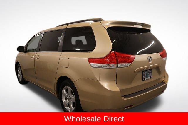 Used 2011 Toyota Sienna LE FWD image 4