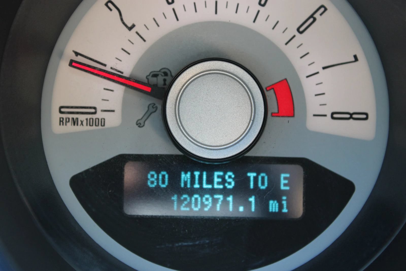 Used 2012 Ford Mustang GT Premium RWD image 17