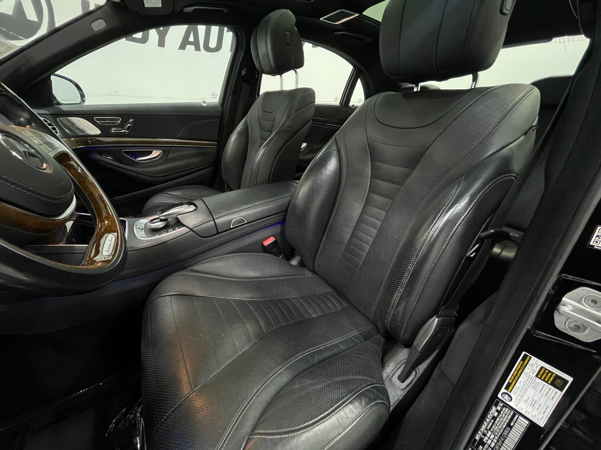 Used 2015 Mercedes-Benz S 550 4MATIC Sedan image 14