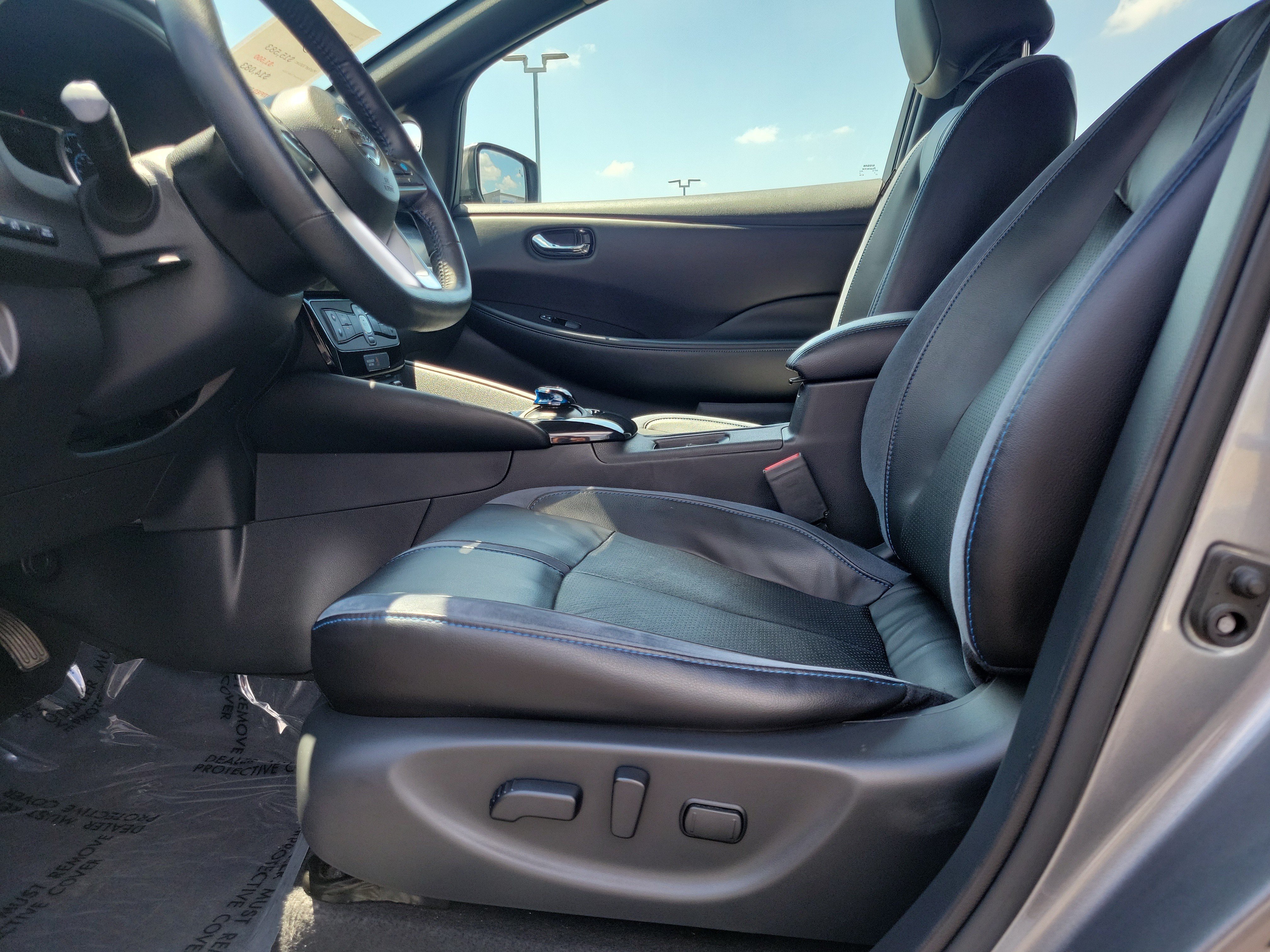 Certified 2022 Nissan Leaf SL Plus FWD image 16