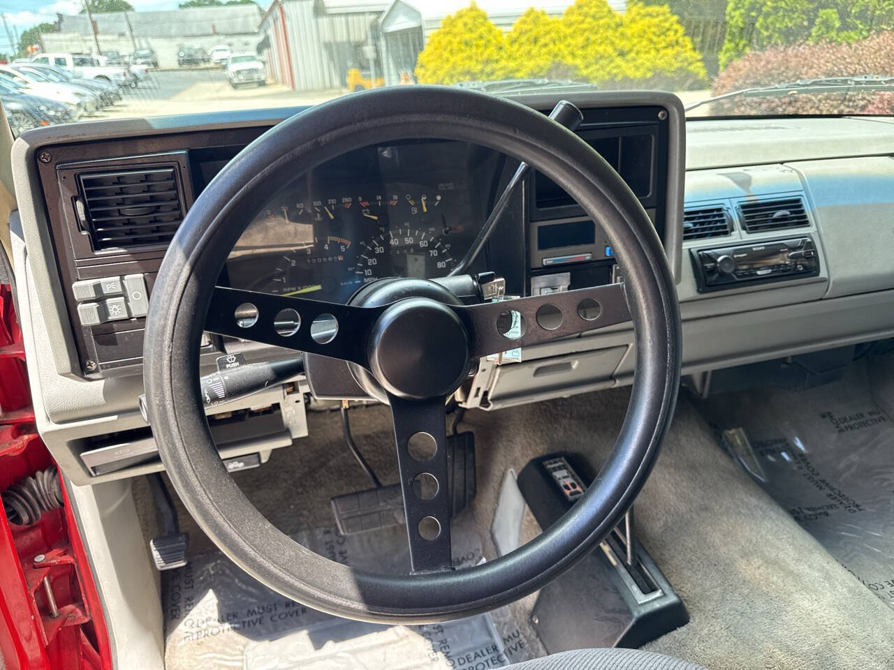 Used 1992 Chevrolet Blazer 4WD image 10
