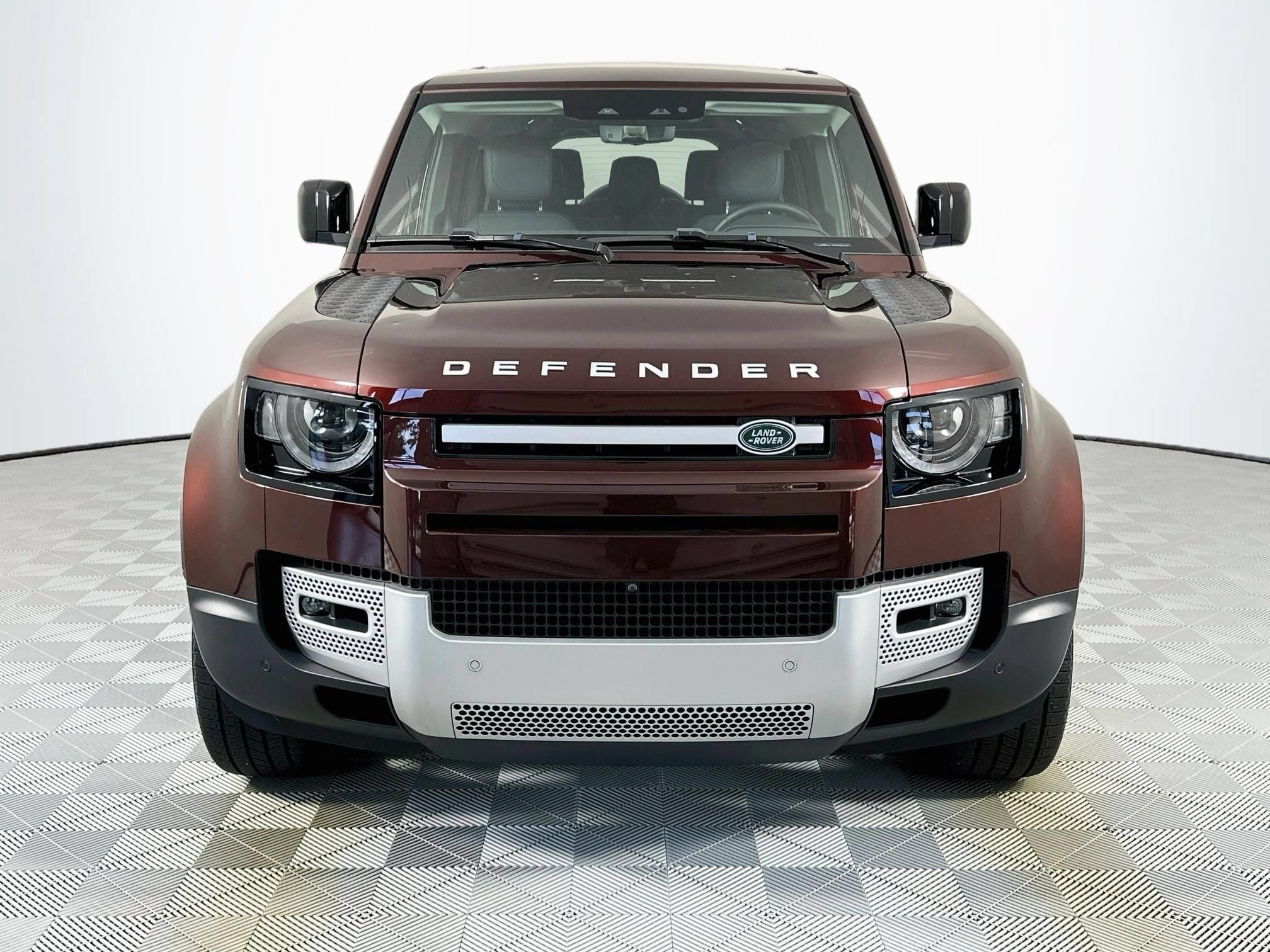 Certified 2023 Land Rover Defender 130 First Edition AWD/4WD image 2